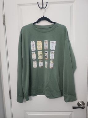 3/$25   Green Graphic Crewneck Sweatshirt